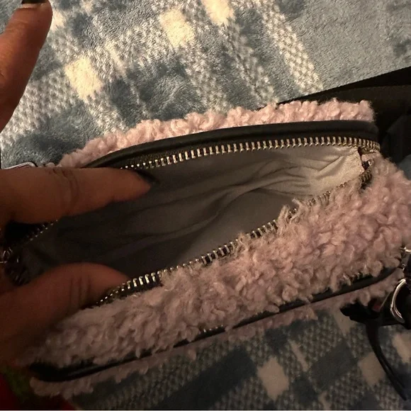 Authentic Marc Jacob’s Bag - Picture 4 of 4